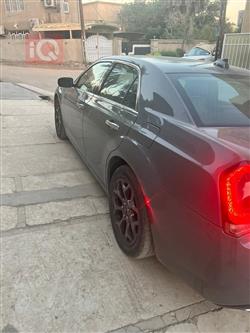 كرايسلر 300